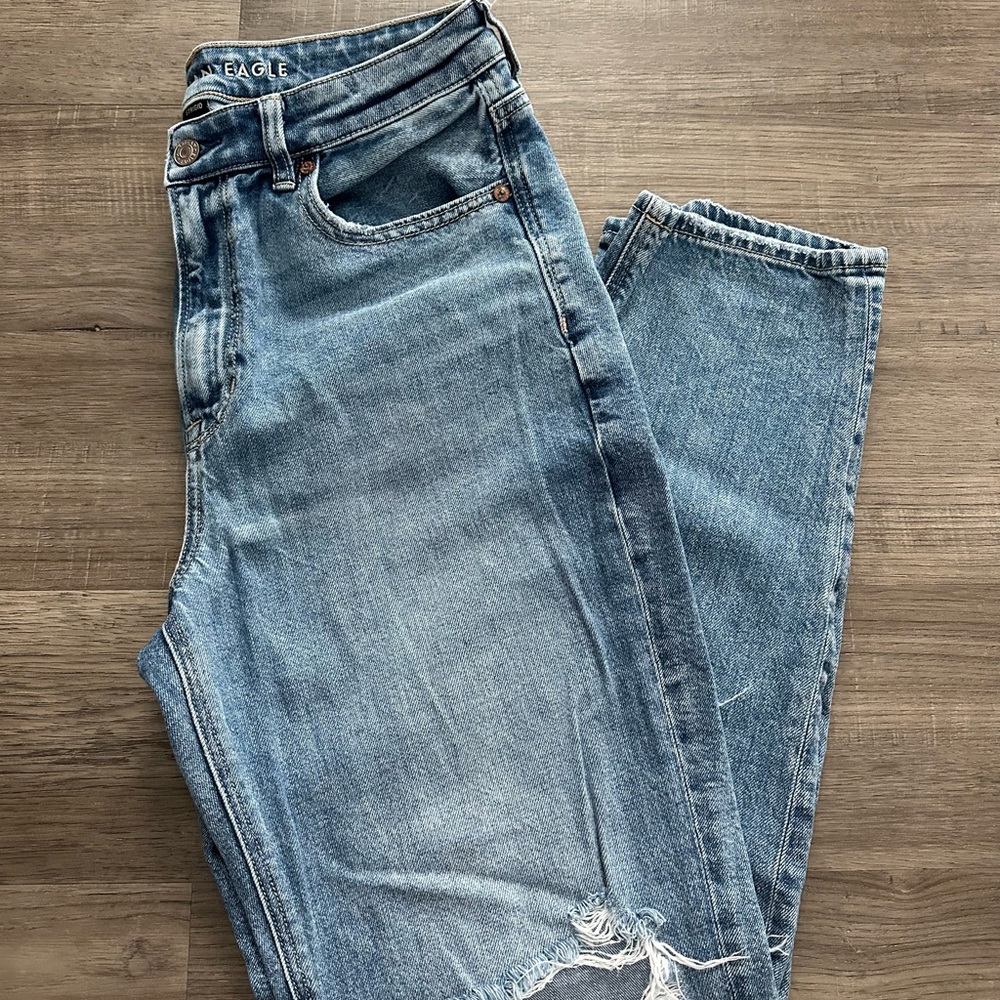 American Eagle - Mom Jeans